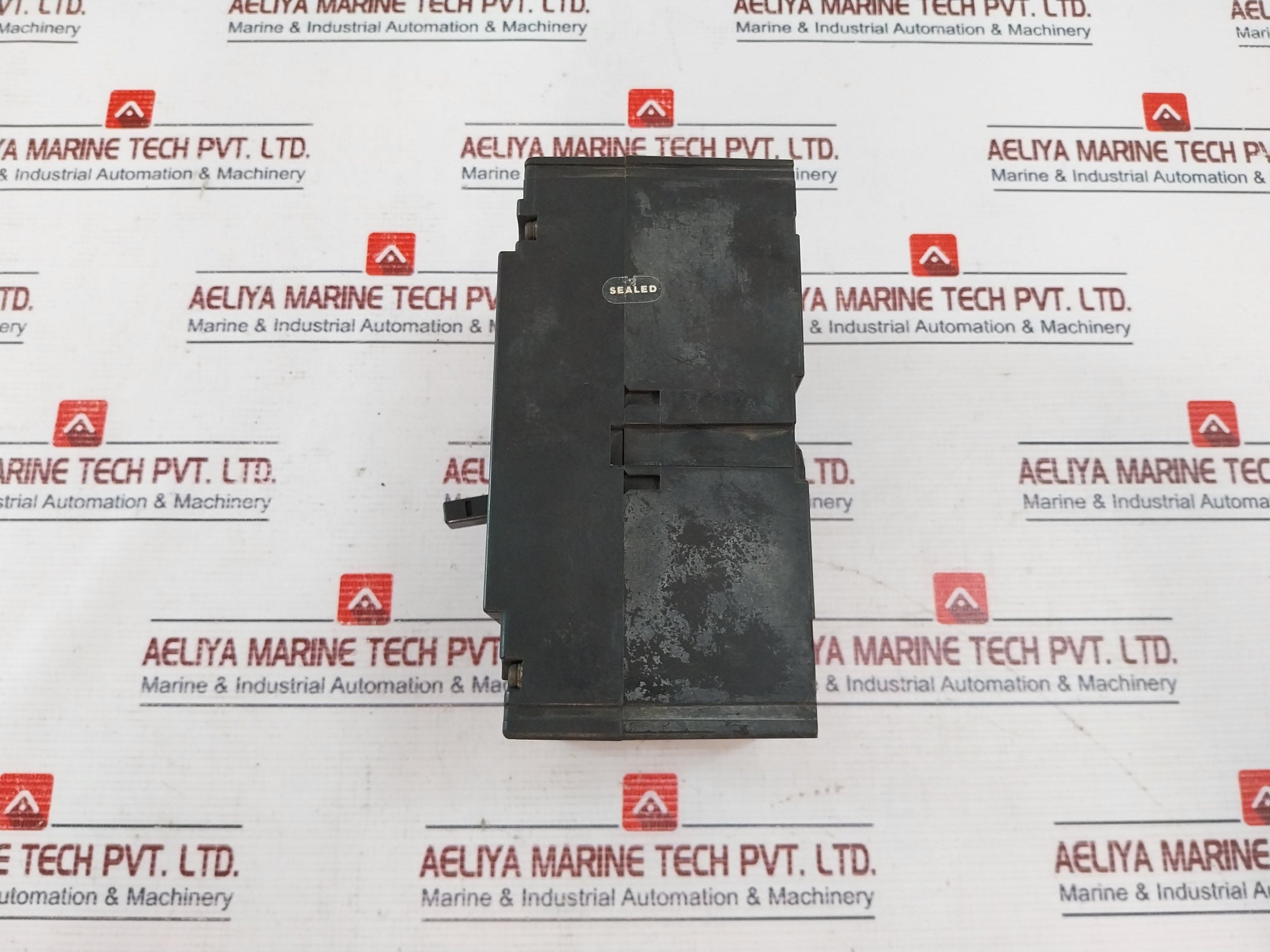 Terasaki XS225NN Circuit Breaker 225A 3-Pole 600V