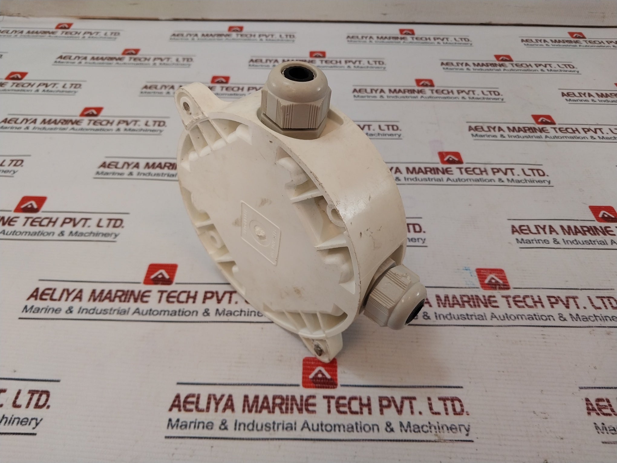 Lot of 3X Tyco DHM-5B Deckhead Head Mounting Base 517.050.603