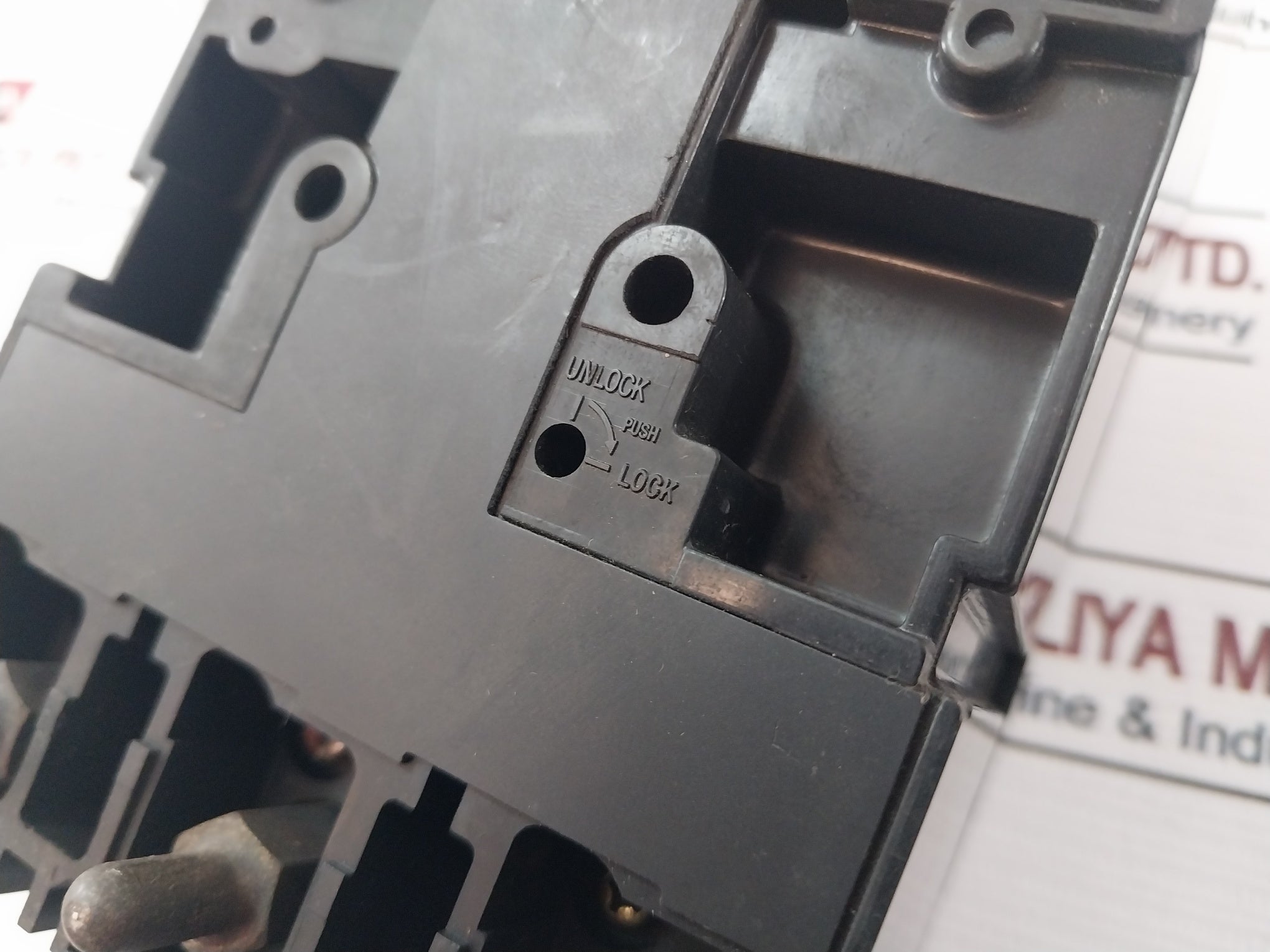 Terasaki Electric XH100NS Circuit Breaker 50A AC220V 85KA