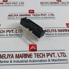 Lot Of 2X Schmersal Az05 Door Look Contact 4A 250Vac