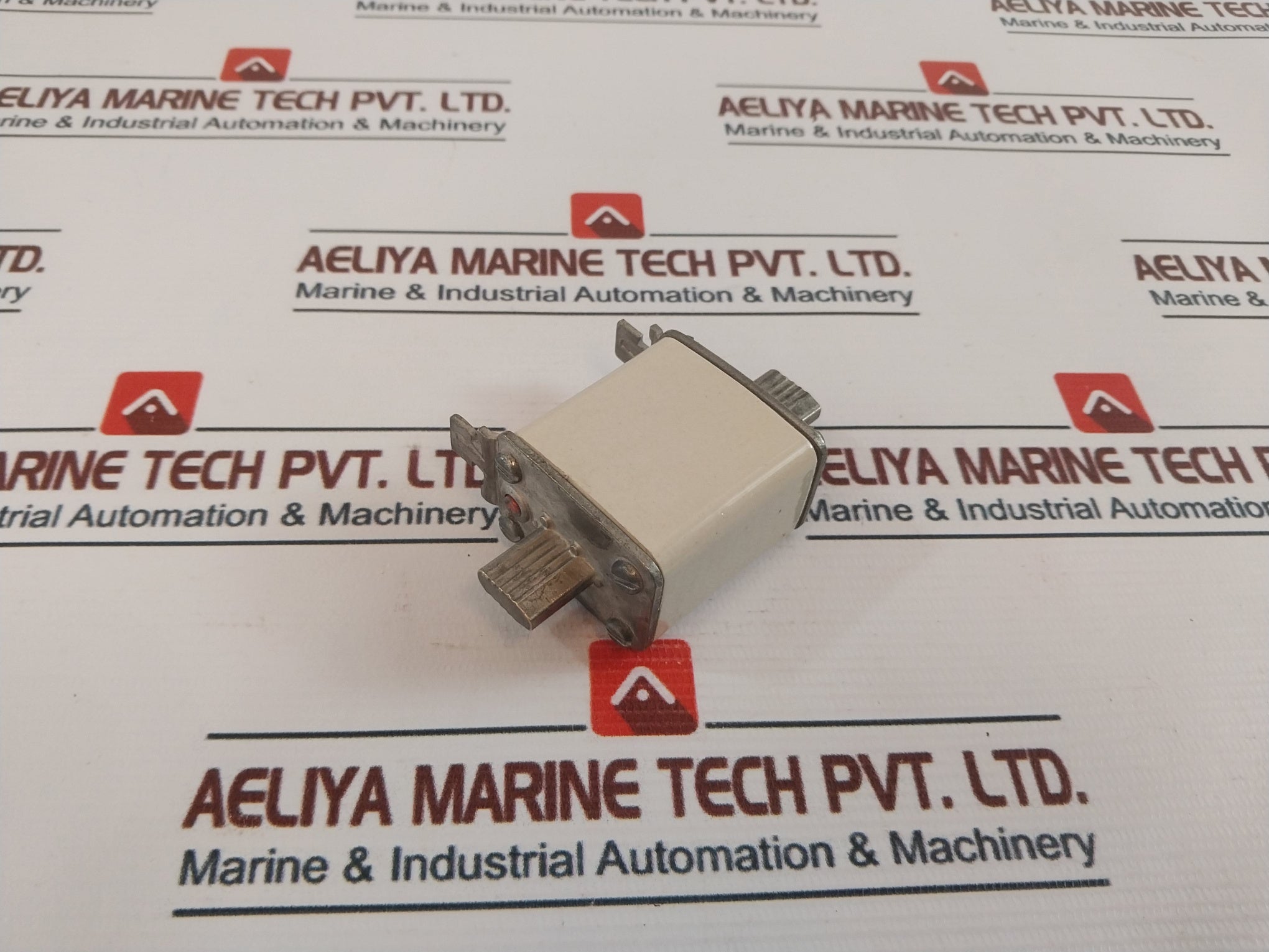Lk-nes 170 E 4208 20A 500V Fuse