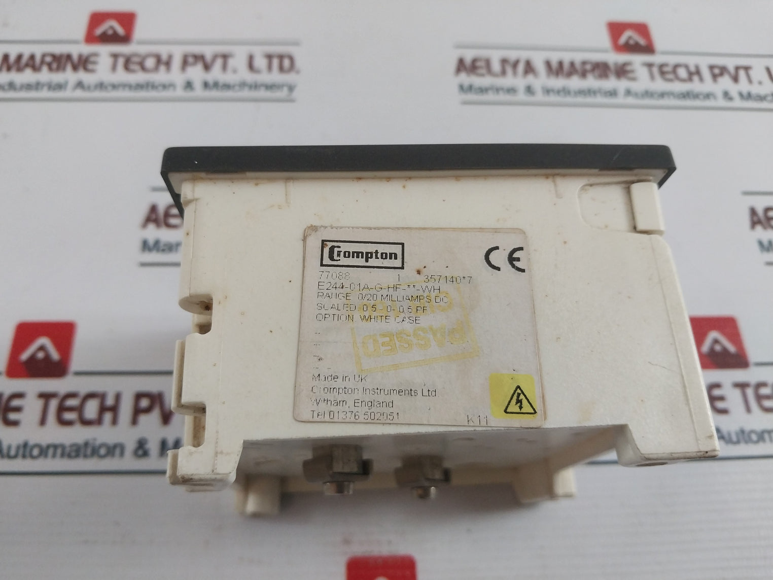 Crompton Instruments E244-01A-g-hf-**-wh Analog Panel Meter