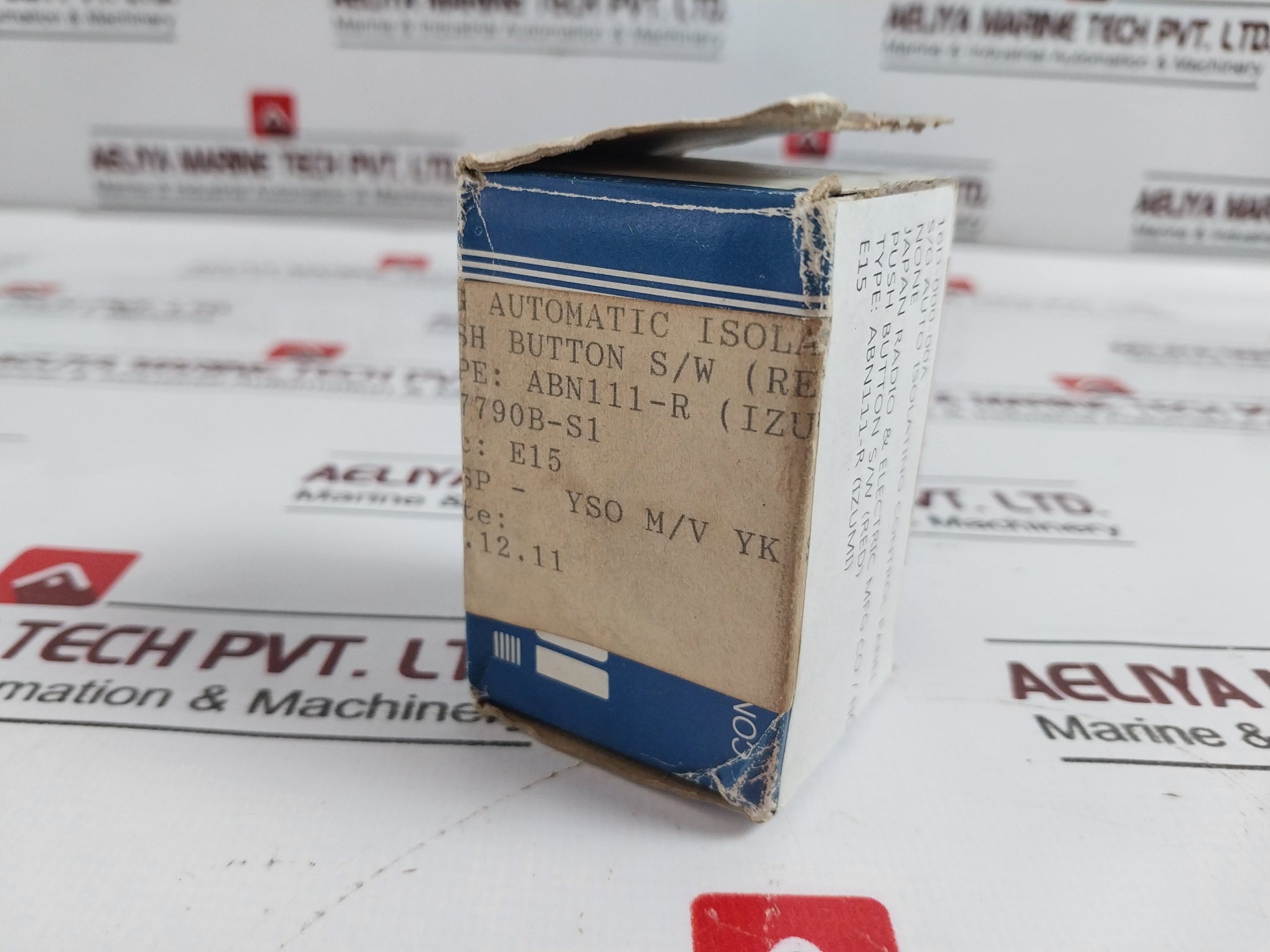 Idec Abn111-r Push Button Switch 41-10650 Ac125V 5A Ac300V 3A