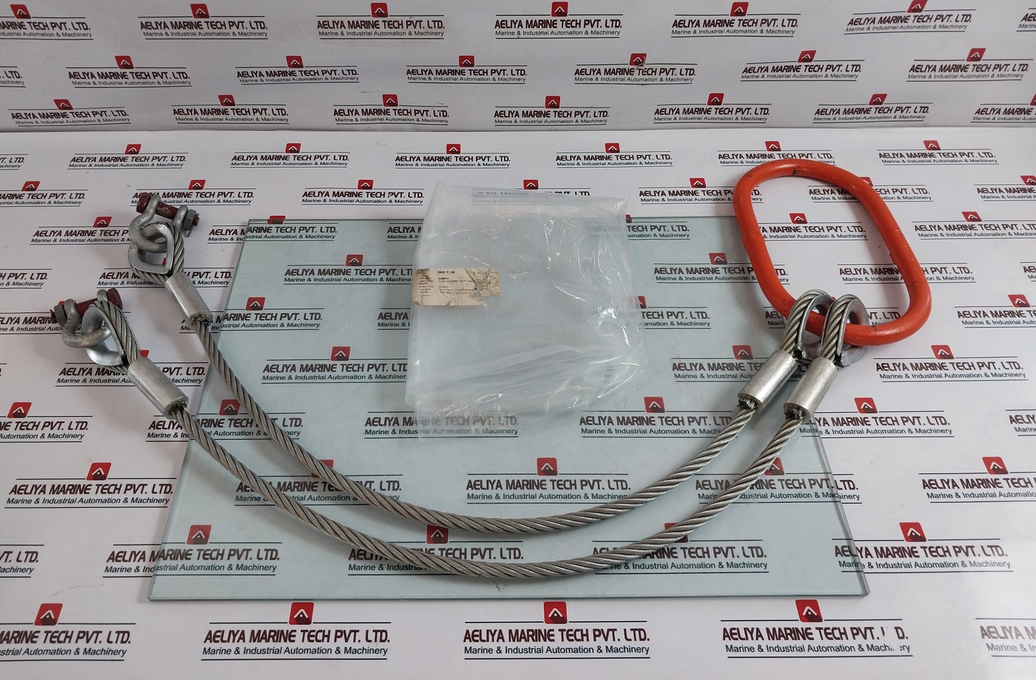 630074 Sling Assembly With Safety Shackle