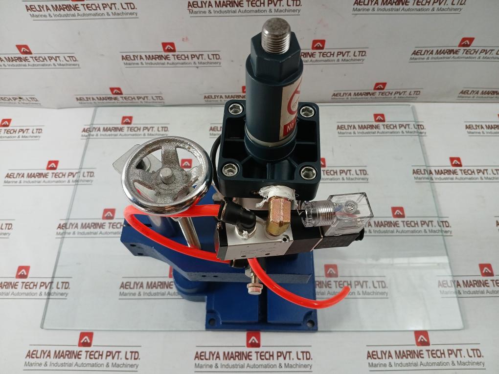 63A Vevor 110V Ip65 Gas-liquid Desktop Precision Press Pneumatic Equipment