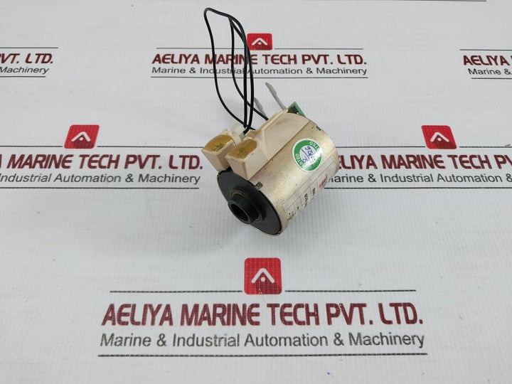 685 658 Shunt Trip Closing Release Coil Mx-a Xf-e 0.11A 220/250Vac Merlin Gerin