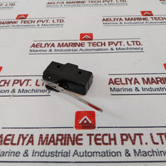 Honeywell Bzc-2Rw80-a2 Industrial Snap Action Switch, Hinge, Lever 15A/600Vac