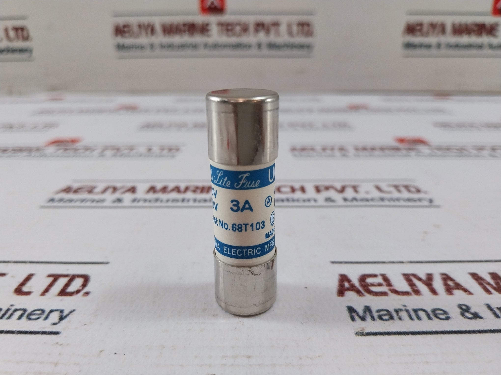 Lot of 4X Cello-lite UCL Fuse 3A 68T103