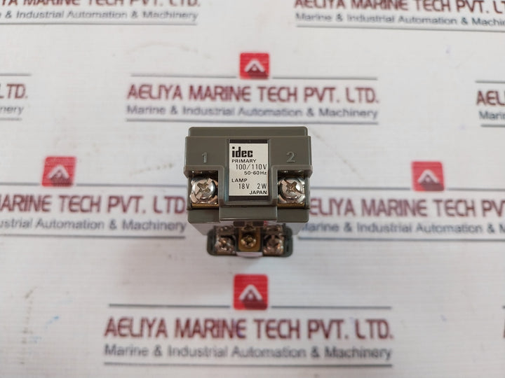 Idec 13931P Green Pushbutton Switch 100/110V