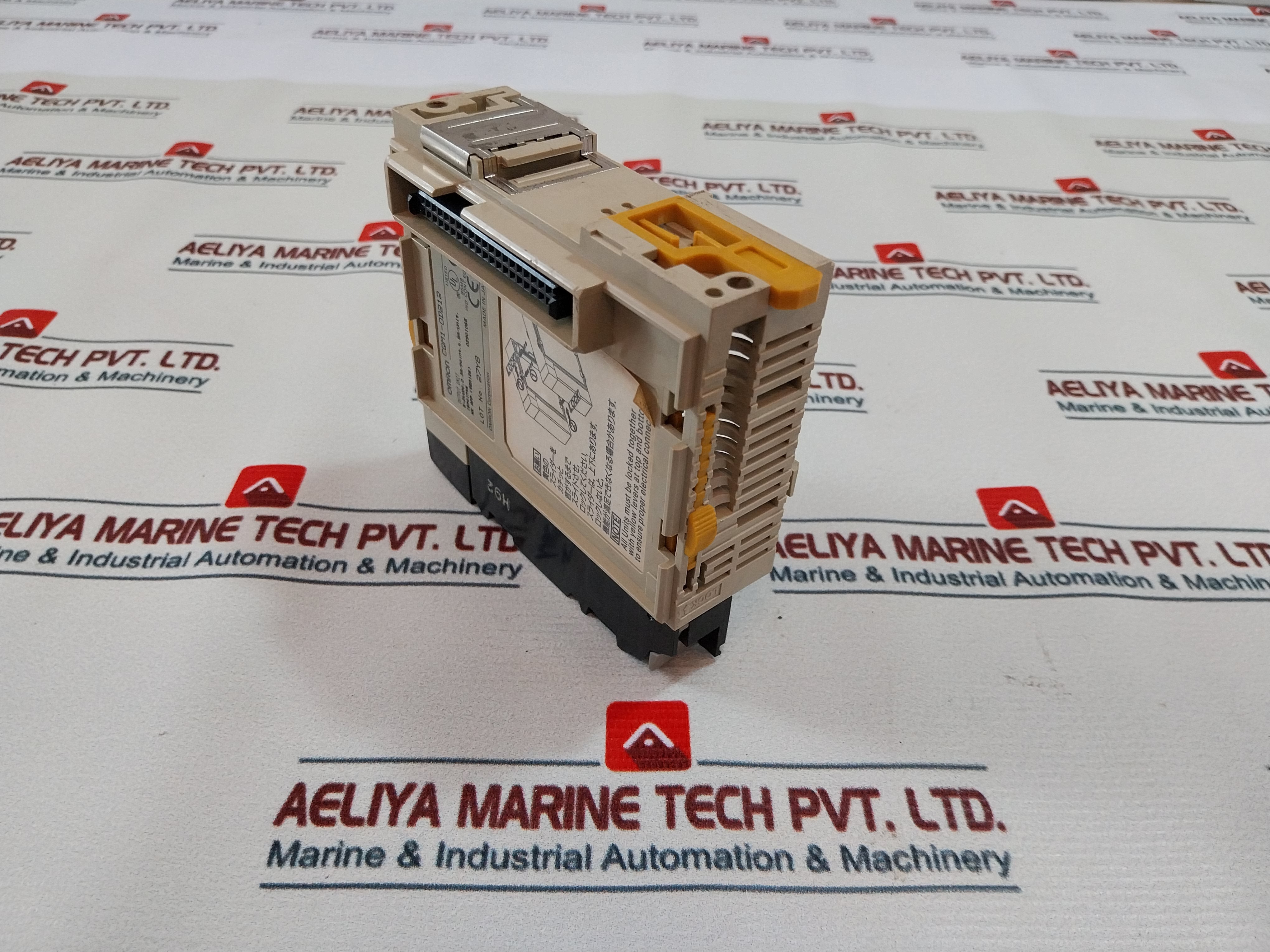 Omron Cqm1-od212 16Points Output Module Unit 5-24Vdc