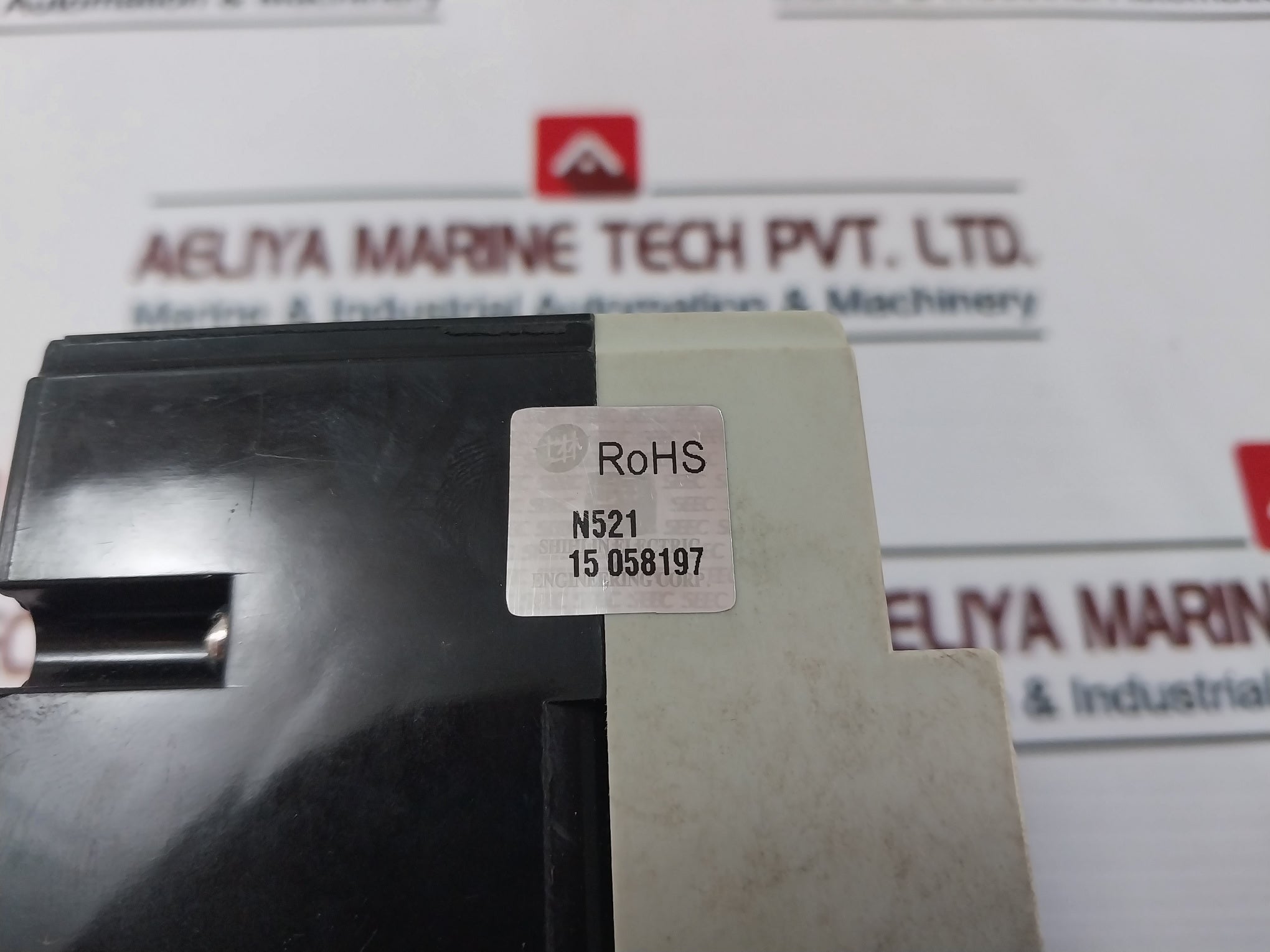 Shihlin Electric Nf125-sn No Fuse Circuit Breaker Temp 40?C,50/60Hz,690V,60A