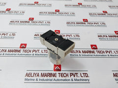 Siemens V23100V9113F206 Plug-in Relay With Base 10A 250V