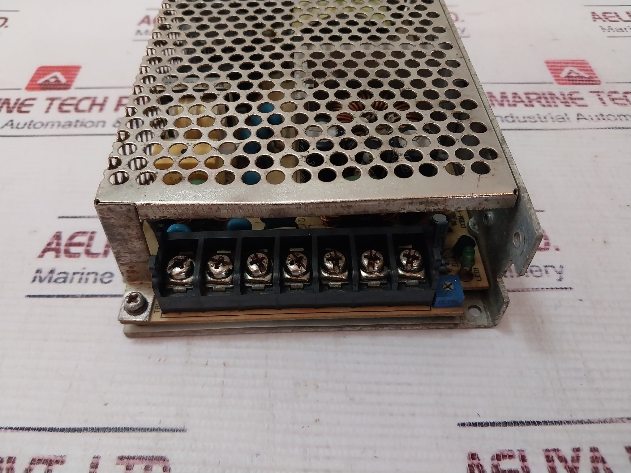 Witch Well Sw-100-24 Switching Power Supplies Ac110V/220V