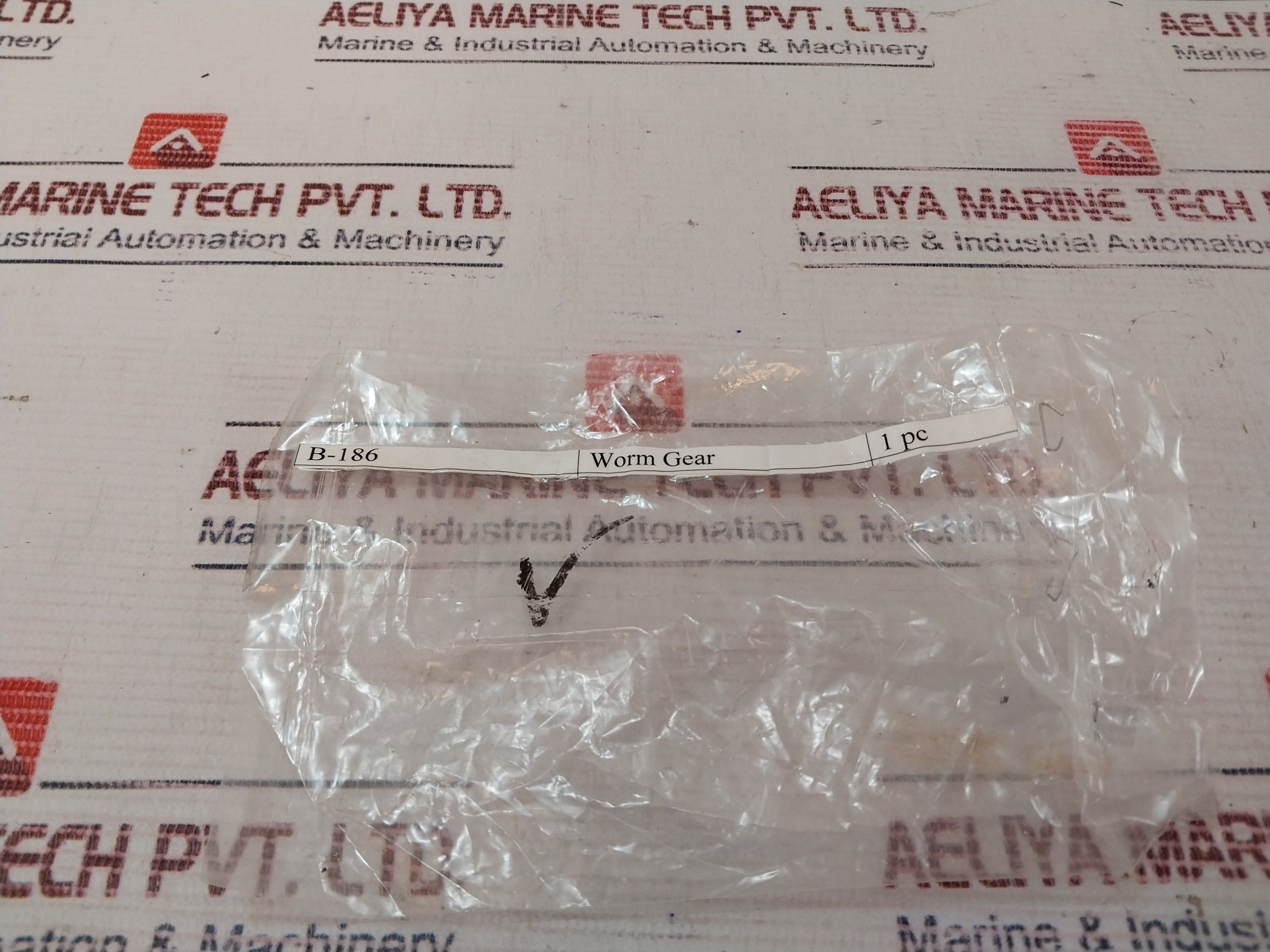 Maximart B-186 Worm Gear 2Vs