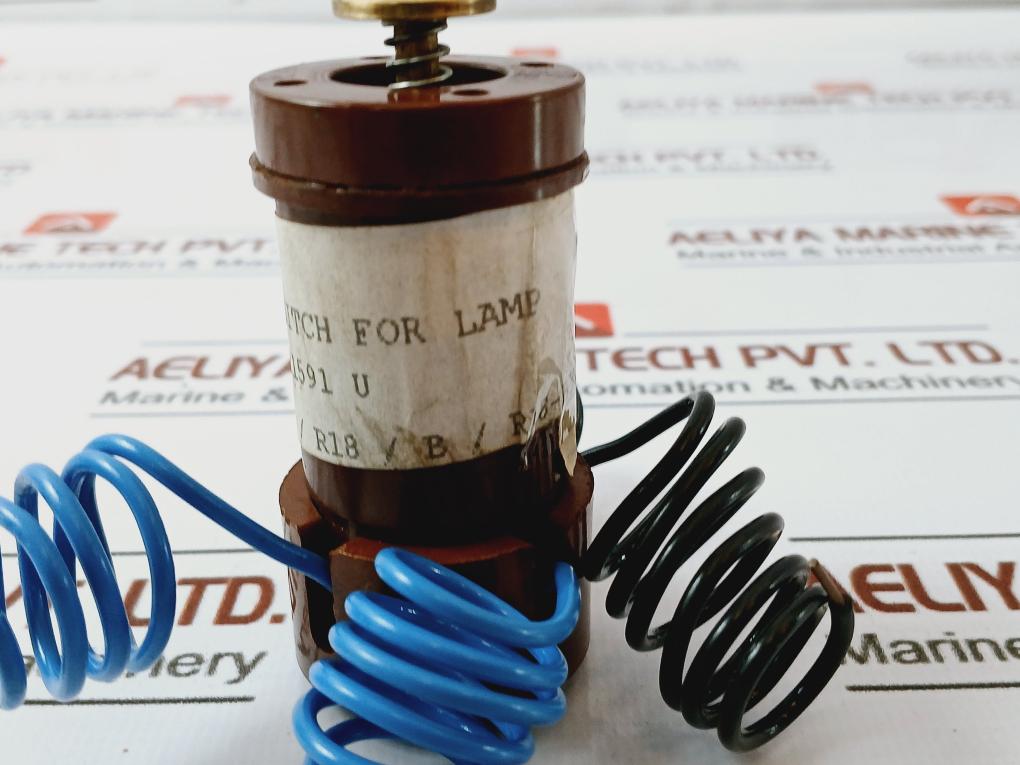 7410 Intrinsically Safe Switch for Lamp B/E 11591 U