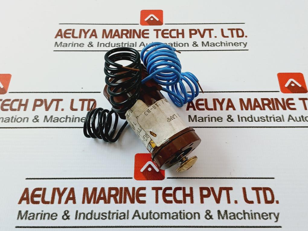 7410 Intrinsically Safe Switch for Lamp B/E 11591 U