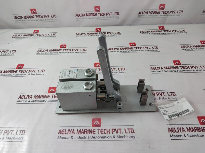 Lk Valves Gc-2 Hydraulic Control Station With 2 Control Handle