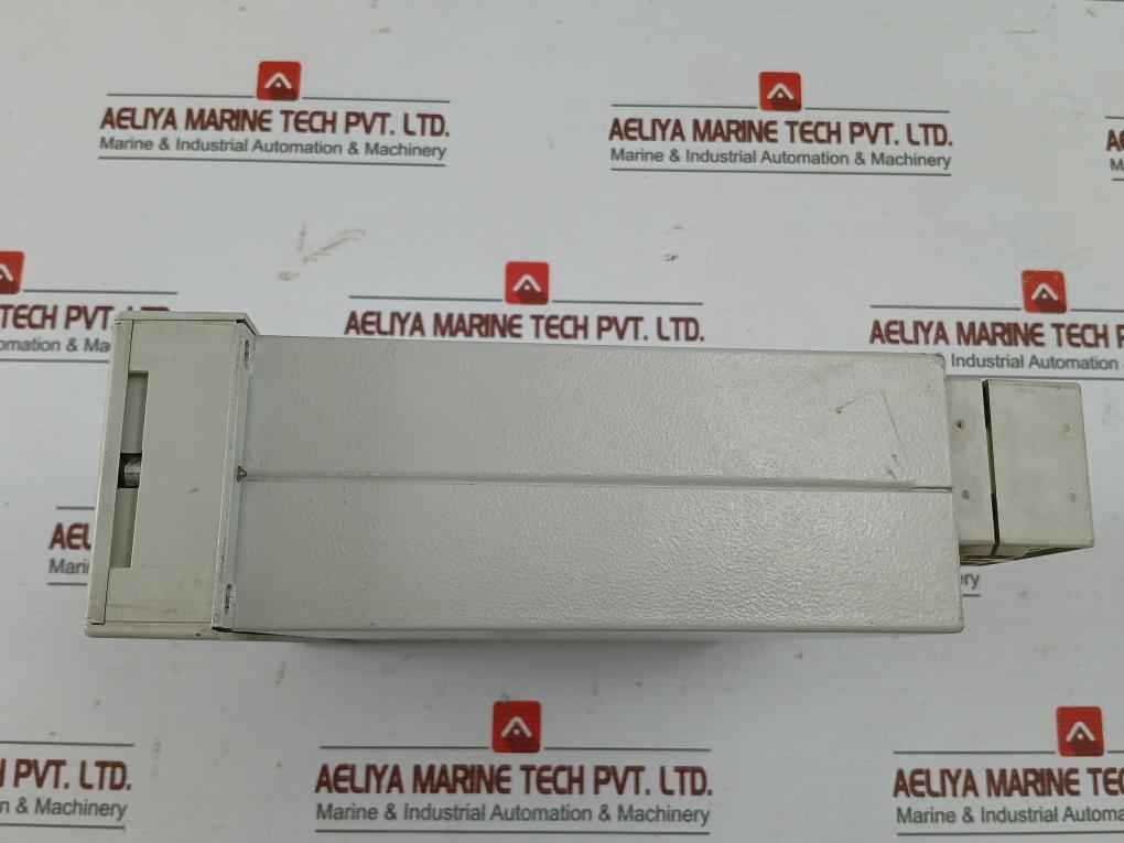 7Sj6001-5Ea00-0Da0/Bb Brand Siemens Overcurrent Protection Relay 50-60 Hz
