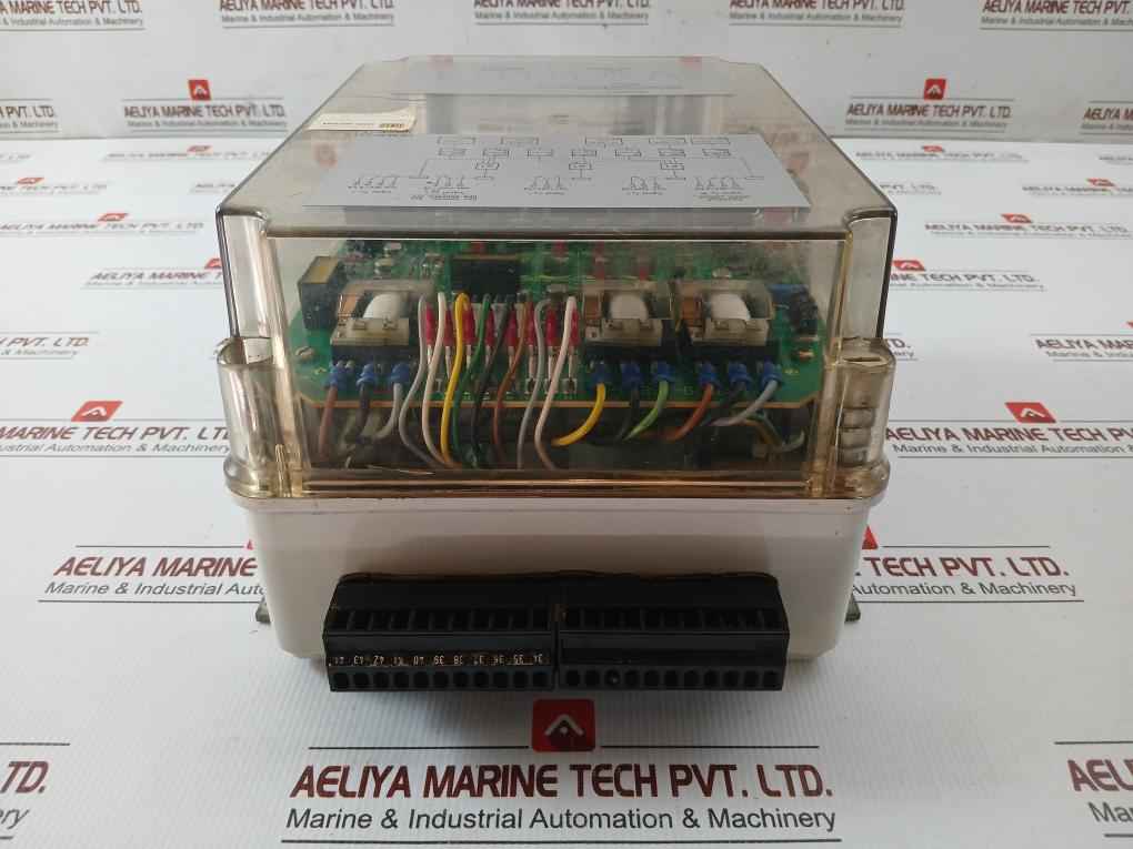7Sp 8005 Overcurrent-reverse Power Protection Unit 3X400/450V 50/60Hz Siemens