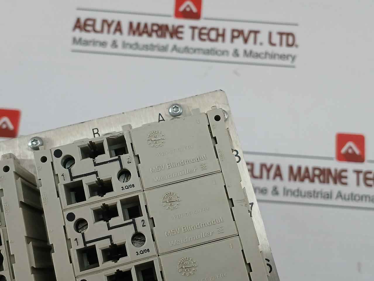 7Ss5251-5Fa01-1Aa1/Ee Busbar Protection Relay Brand Siemens 48-250Vdc