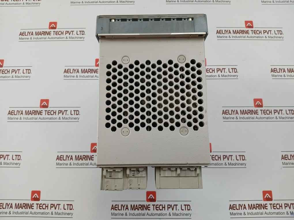7Ss5251-5Fa01-1Aa1/Ee Busbar Protection Relay Siemens 48-250Vdc