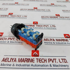 Fuji Electric Ar30Pr-2 Selector Switch 250V 6A Ui600V