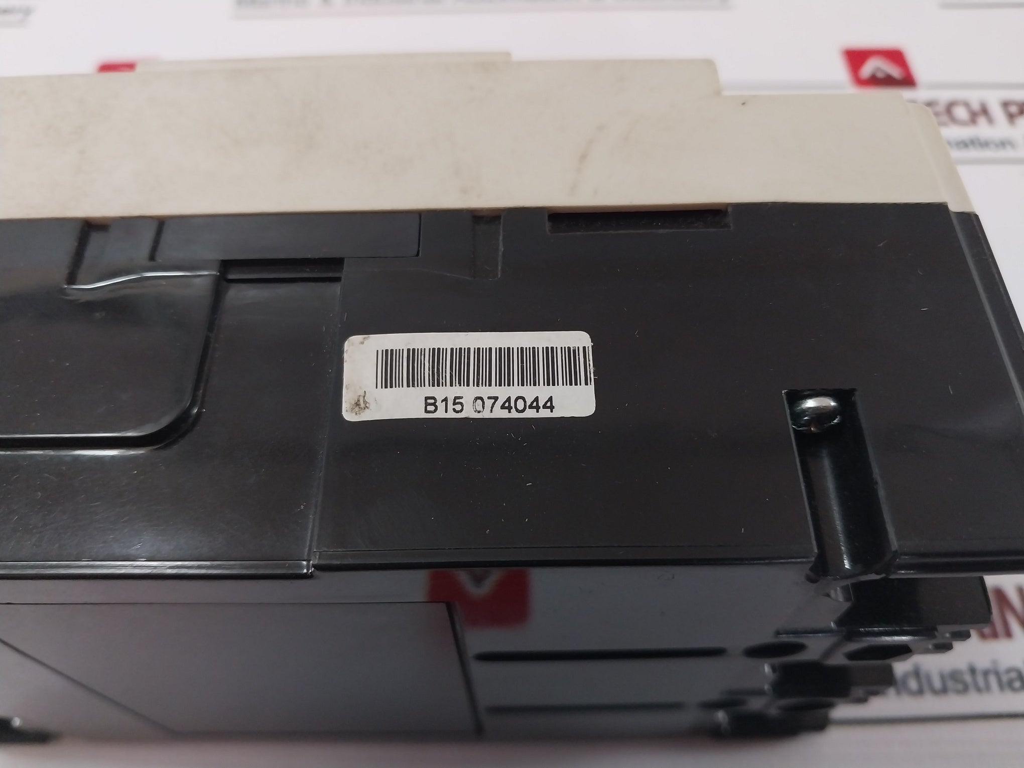 Shihlin Electric Nf125-sn No Fuse Circuit Breaker Temp 40?C,50/60Hz,690V,60A