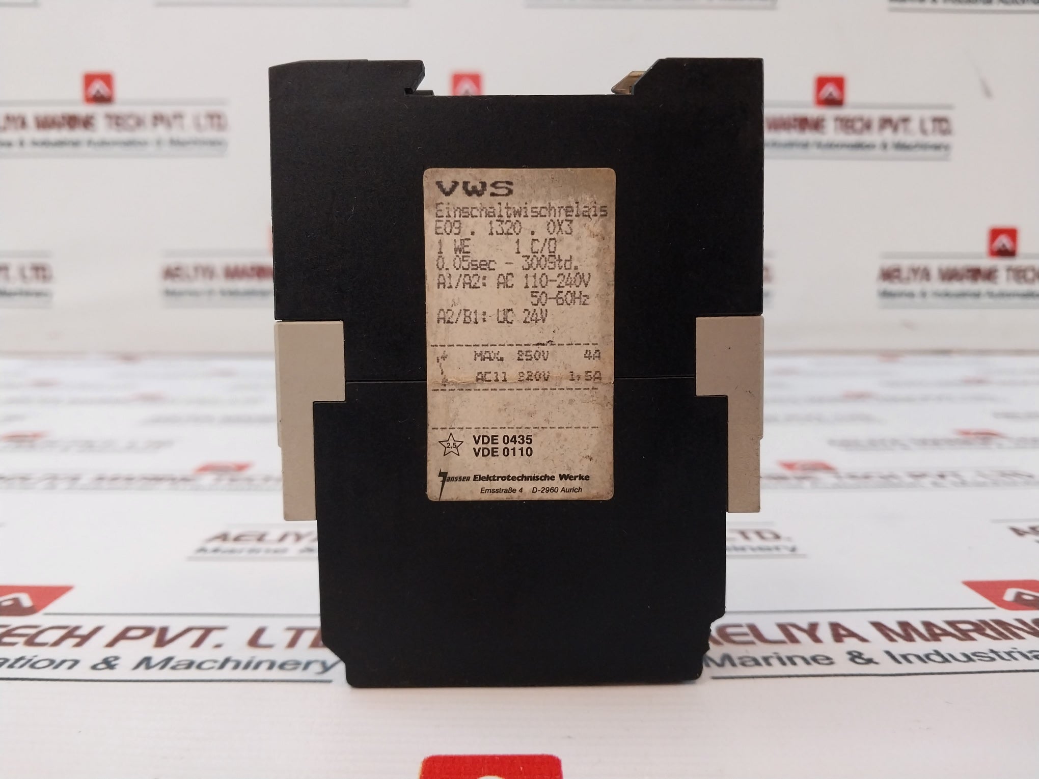 Janssen E09.1320.0X3 Switch On Relay Ac110-240V 50/60Hz