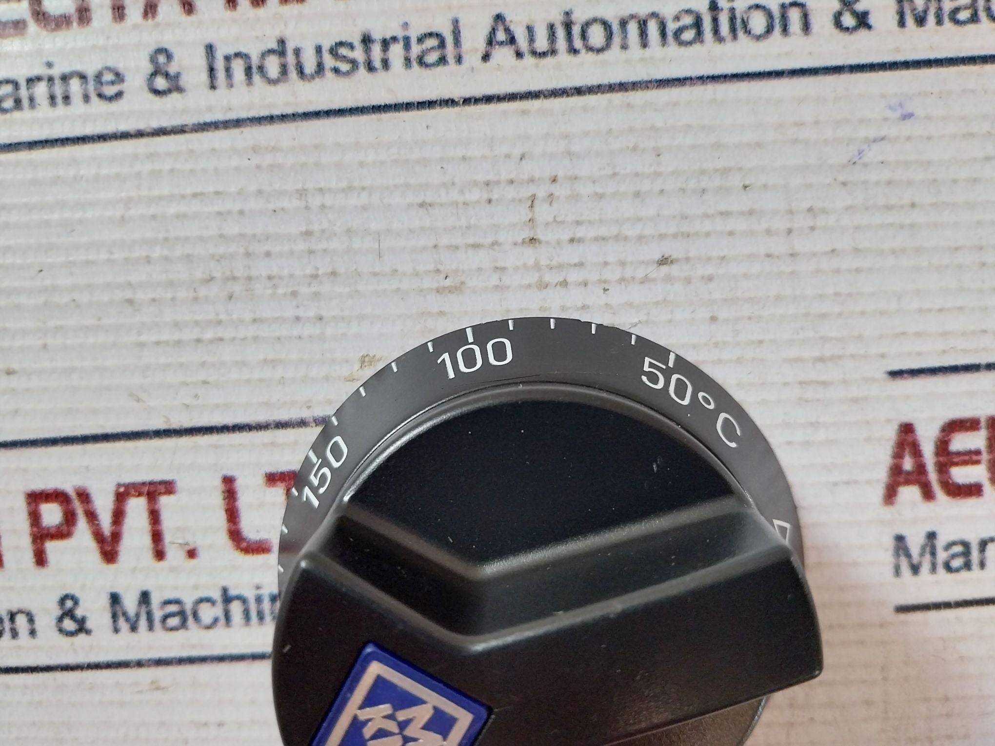 Mkn 209903 Black Handle Knob V-300?C