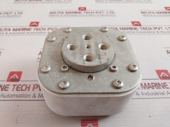 Eaton 170M7059 Bussmann Series High Speed Square Body Fuse 1250A 700V 220317/E1176
