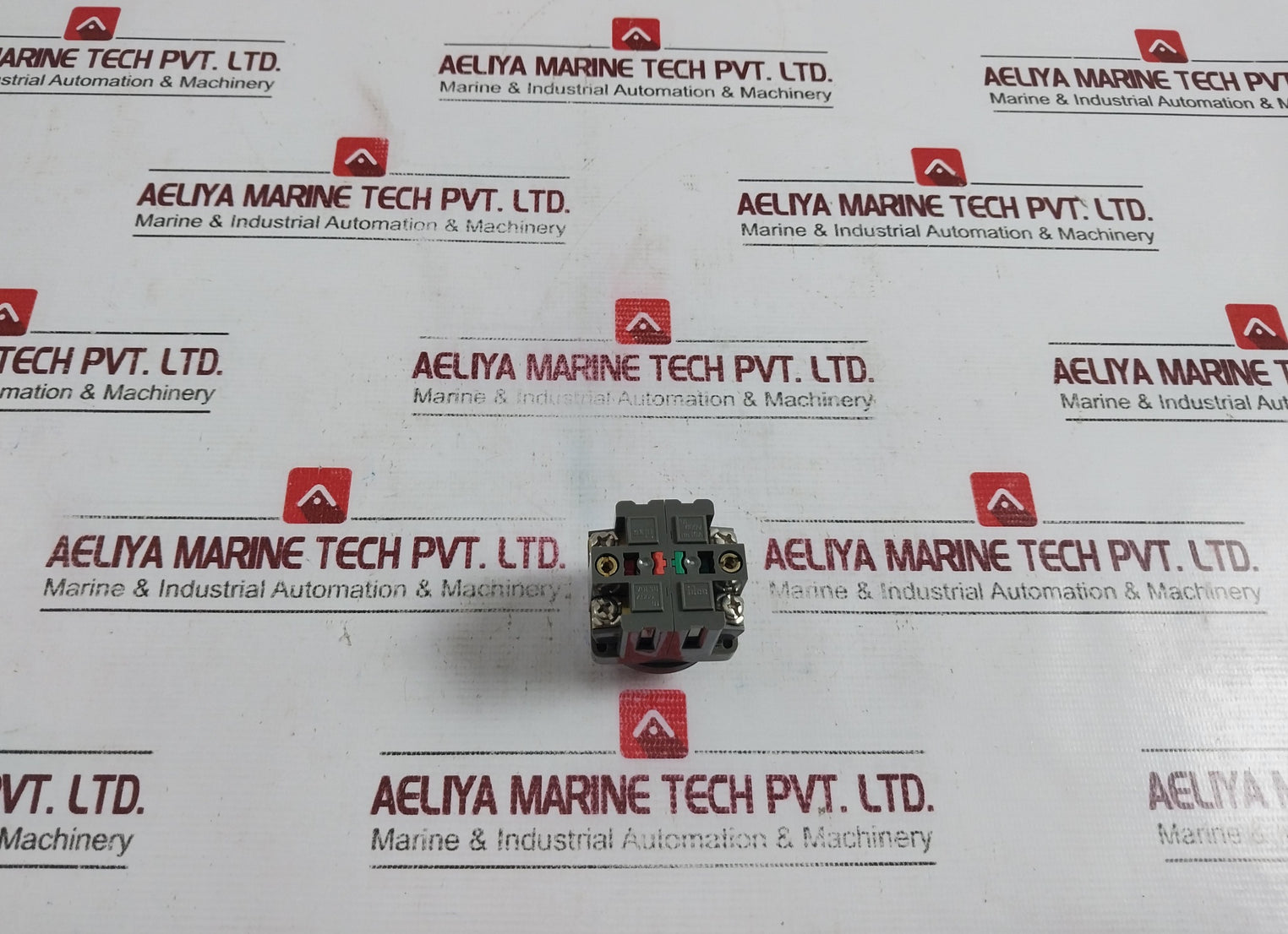 Idec Abn111-r Push Button Switch 41-10650 Ac125V 5A Ac300V 3A