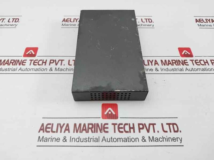 8-port 10/100Mbps Desktop Switch With 4-port Poe Part No: Tl-sf1008P Tp-link