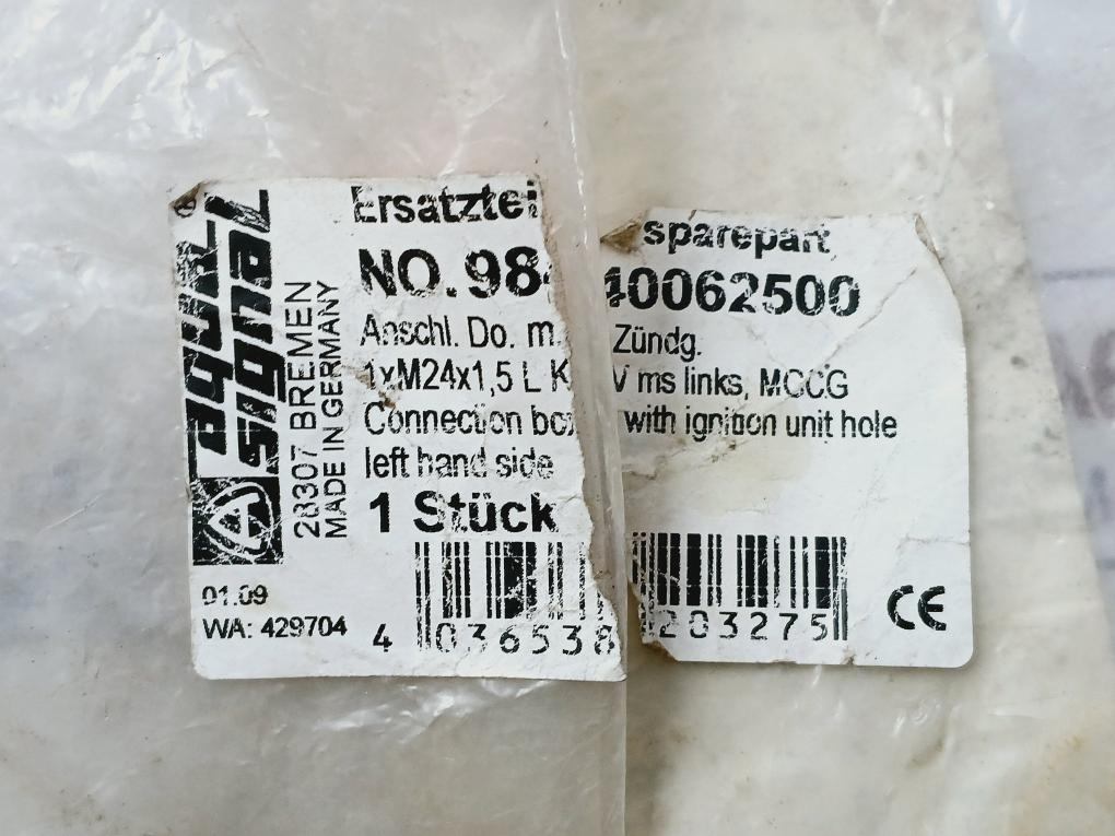 Lot of 4X 8100470000 Glamox Aqua Signal Spare Part Emergency Lamp holder B15 Kit