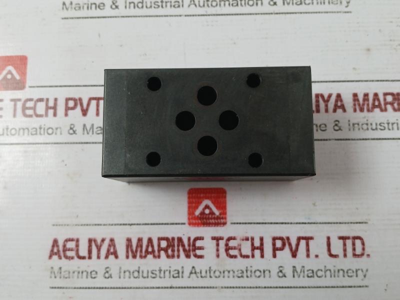 82 510 00 Valve Manifold Block KW 02/12