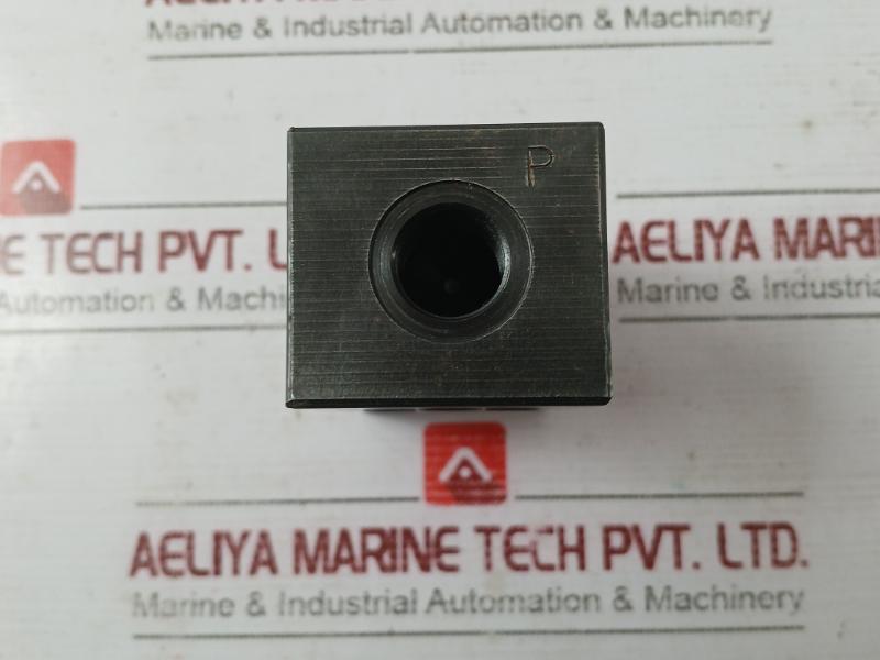 82 510 00 Valve Manifold Block KW 02/12