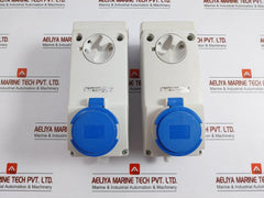 83092 Unika Interlocked Socket 32A Schneider Electric