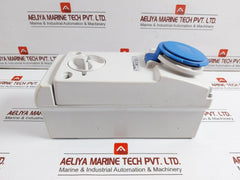 83092 Unika Interlocked Socket 32A Schneider Electric