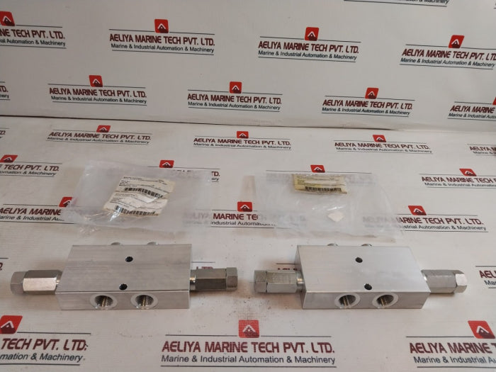Oil Control/Rexroth 05422510043500A Double Acting Overcentre Valve Ba0019096
