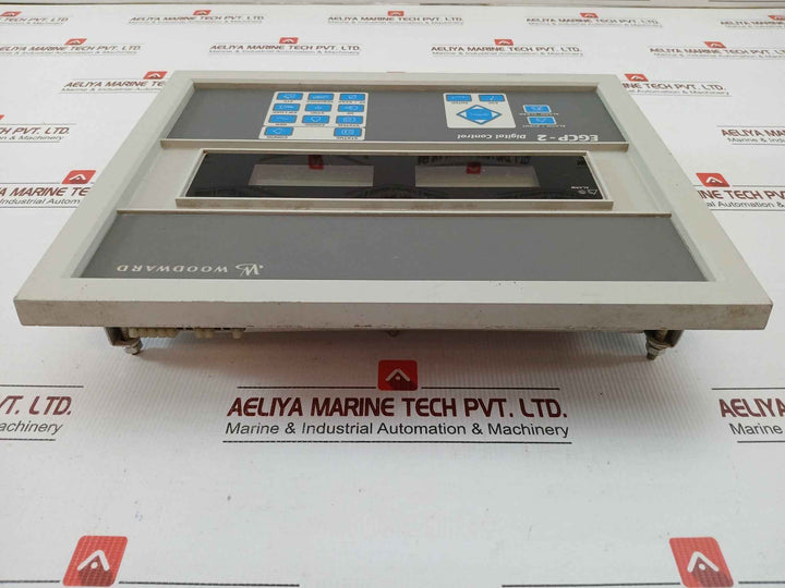 8406-121 4 Enclosure Digital Generator Controller 70˚C 9-32Vdc Woodward