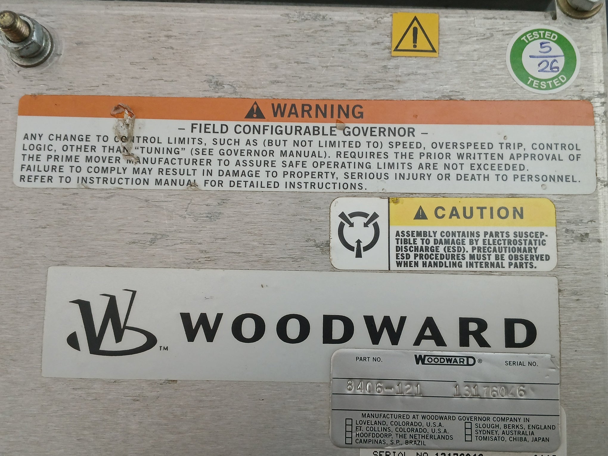 8406-121 4 Enclosure Digital Generator Controller 70˚C 9-32Vdc Woodward