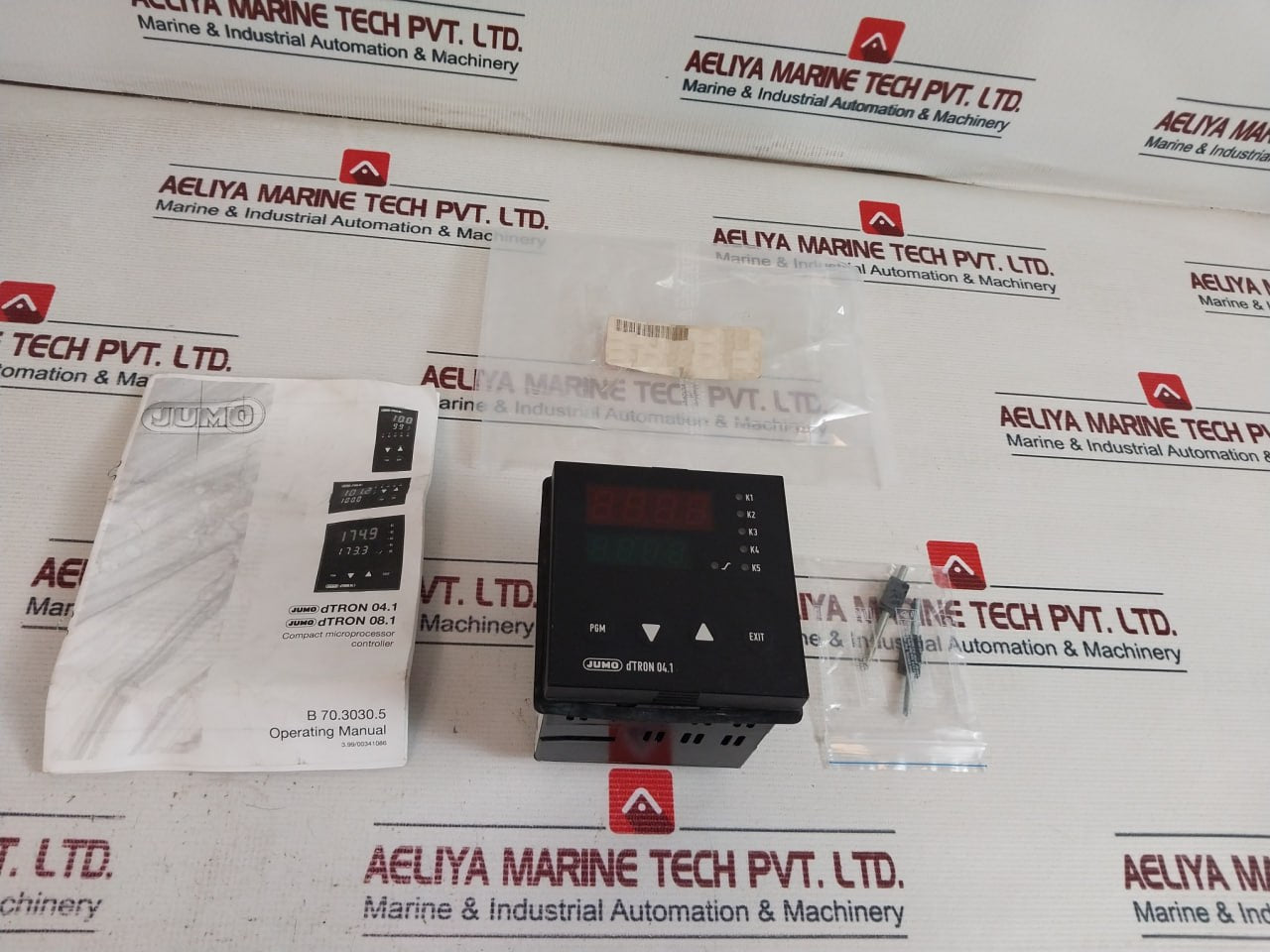 Jumo Dtron 04.1 Microprocessor Controller 703030/50-001-000-00-005-01