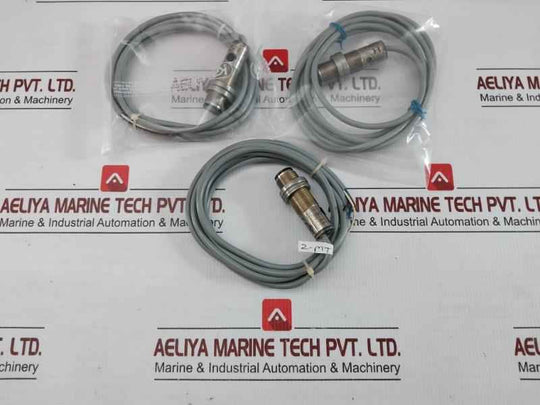 87804 Inductive Proximity Sensor 10-30Vdc 2 Meter Pepperl+Fuchs