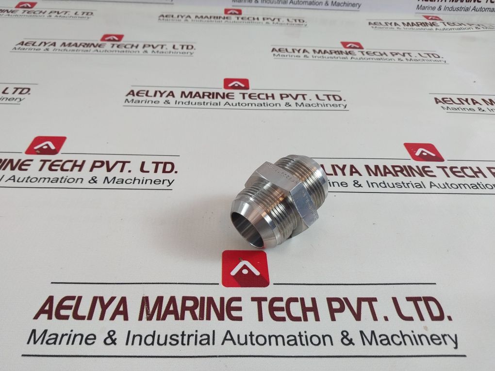 Lot of 2X OCEANEERING 88222241 Straight Union Adapter Male