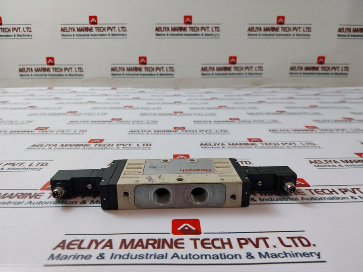 Rexroth R 422 000 047 Pneumatic Directional Control Valve 24V Dc 2.2 W 10 Bar