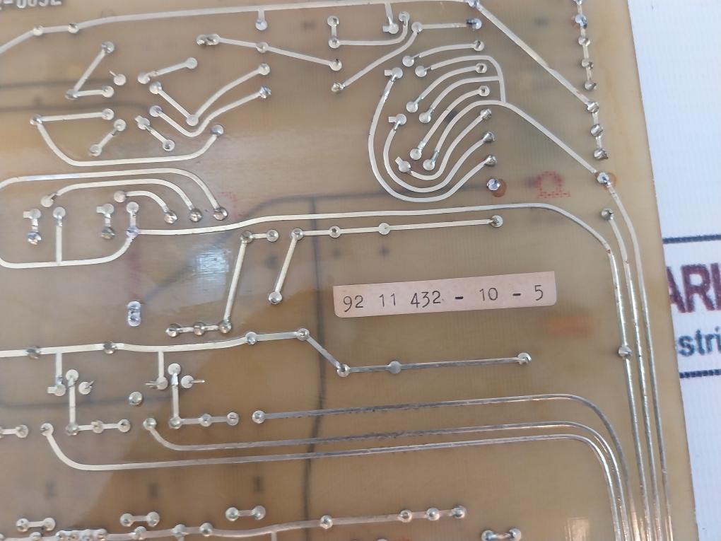 9211392-005L/ 9211392-005K Printed Circuit Board