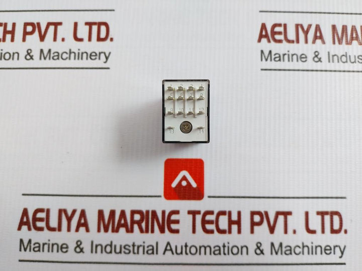 94.04 55.34.8.230.0040 Finder 230V Ac 10A Ass Interface Relay With Socket Module