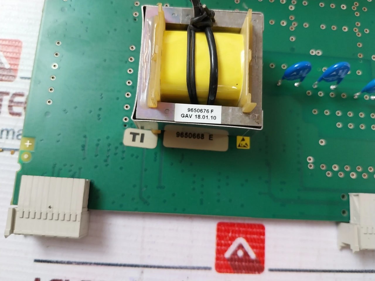 9650640 C, 9650676 F, 9650668 E Printed Circuit Board