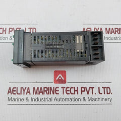 991.12C Temperature Controller Cal 230V 50-60Hz