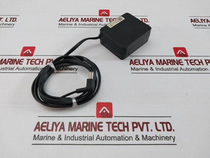 A2514_Rpn Bn44-00989A Samsung 100–240 Vac 50/60 Hz Power Adapter