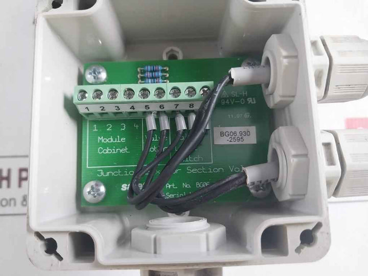 A+a Wehlan R-o-u Electric Actuator W/ Ball Valve Assembly 125v/ac 30v/dc